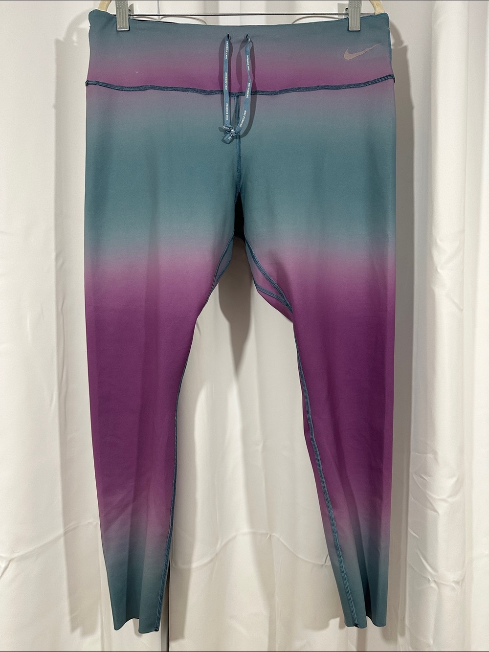 Nike Dri-FIT Reversible Leggings XL Black Ombre Purple Blue Athletic Yoga Pants
